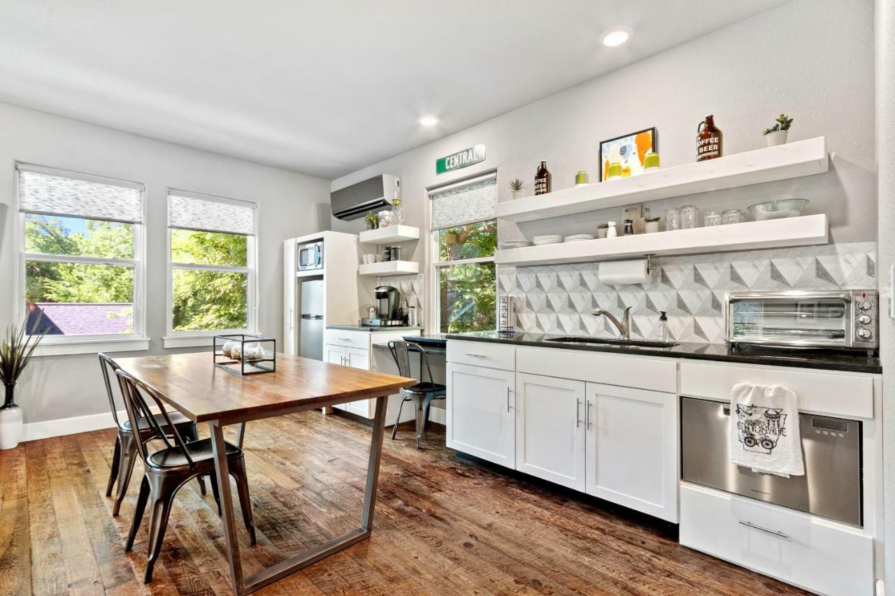 בנטונוויל Studio A On Central Avenue מראה חיצוני תמונה